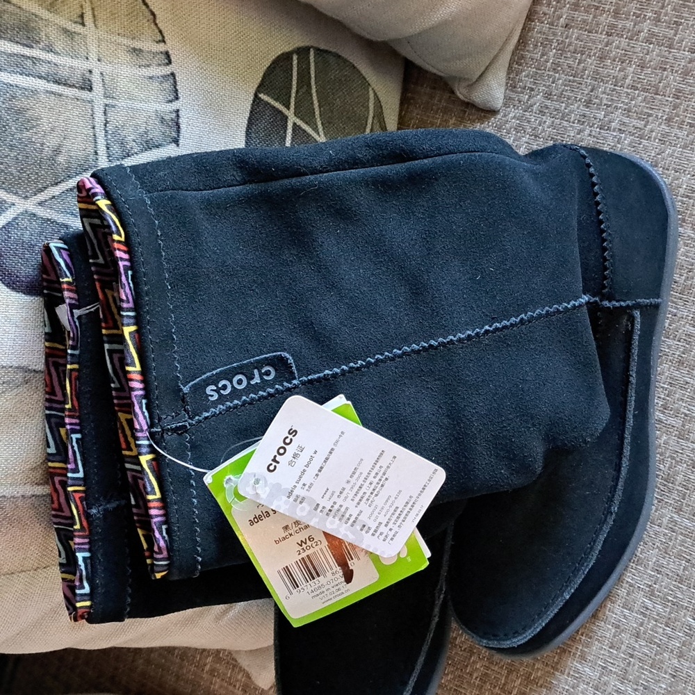 NWT Suede Croc boots